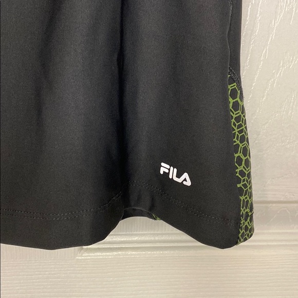 🌺 4 for $25 Fila Workout Tee - Picture 2 of 5